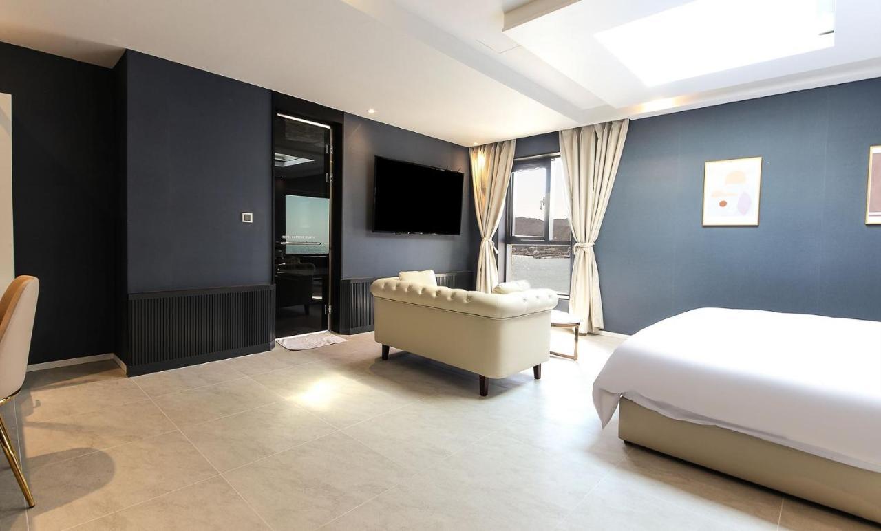 H Moment Hotel Songjeong Пусан Экстерьер фото