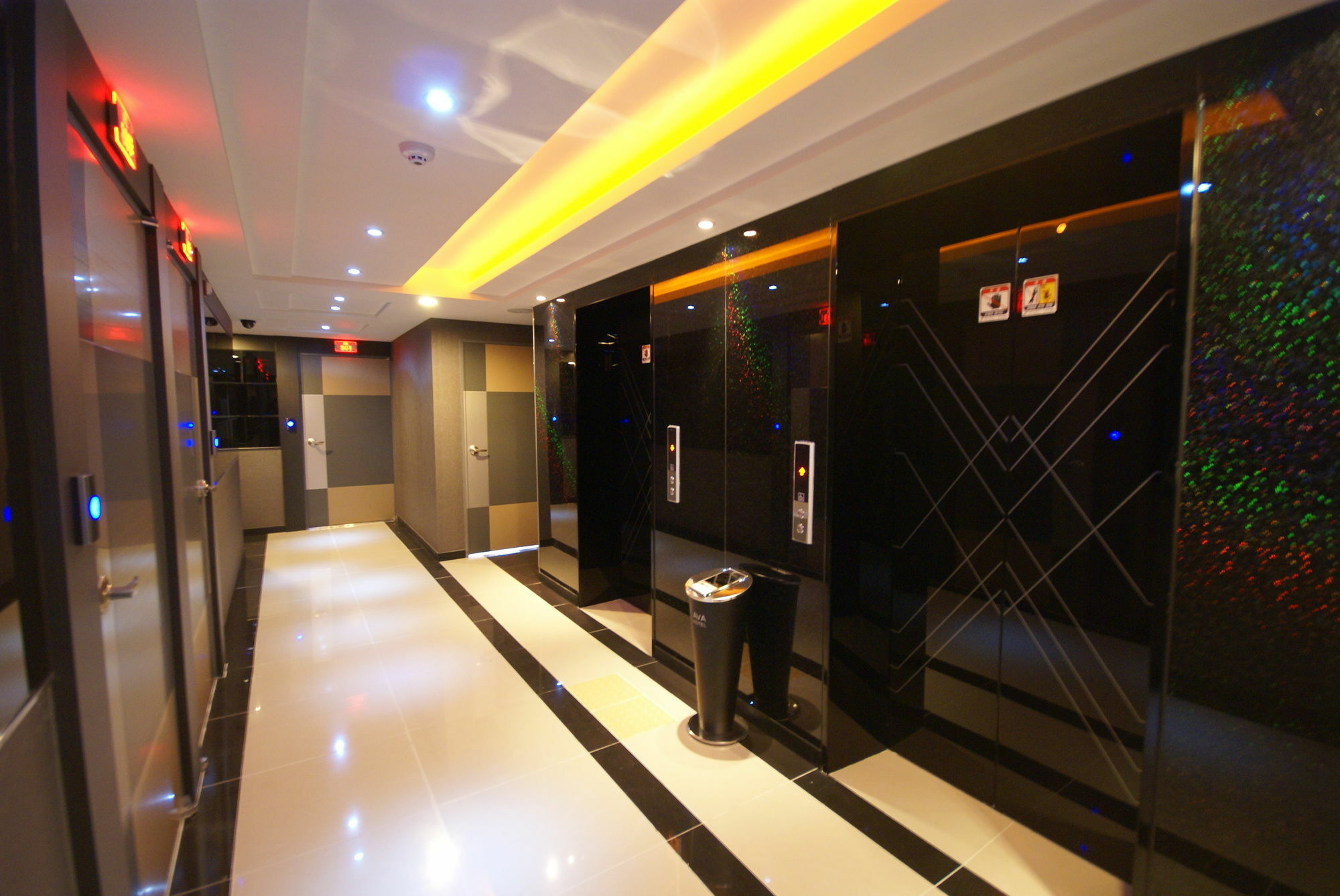 H Moment Hotel Songjeong Пусан Экстерьер фото